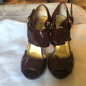 Michael Kors women shoes size 6 M